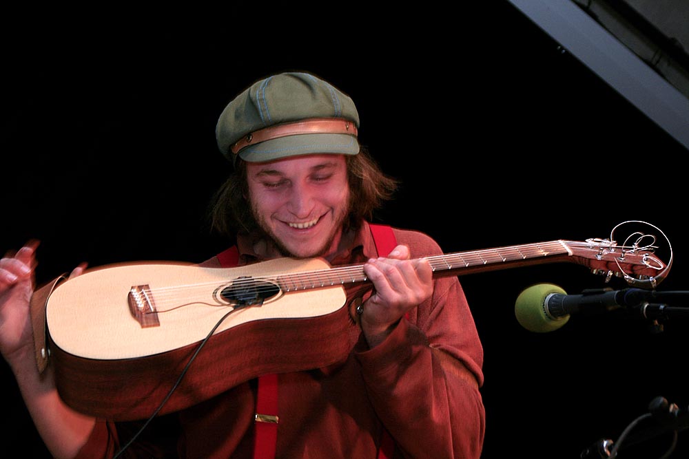 Willy Mason