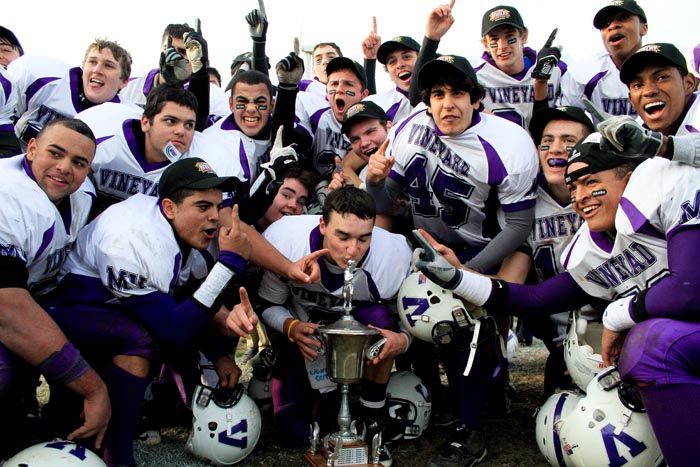 Denver Maciel Island Cup football team