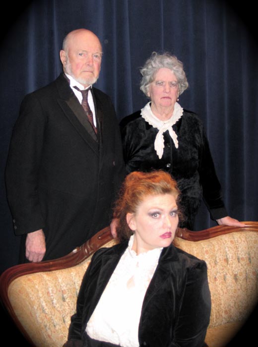 Din Lyons lee Fierro Chelsea McCarthy