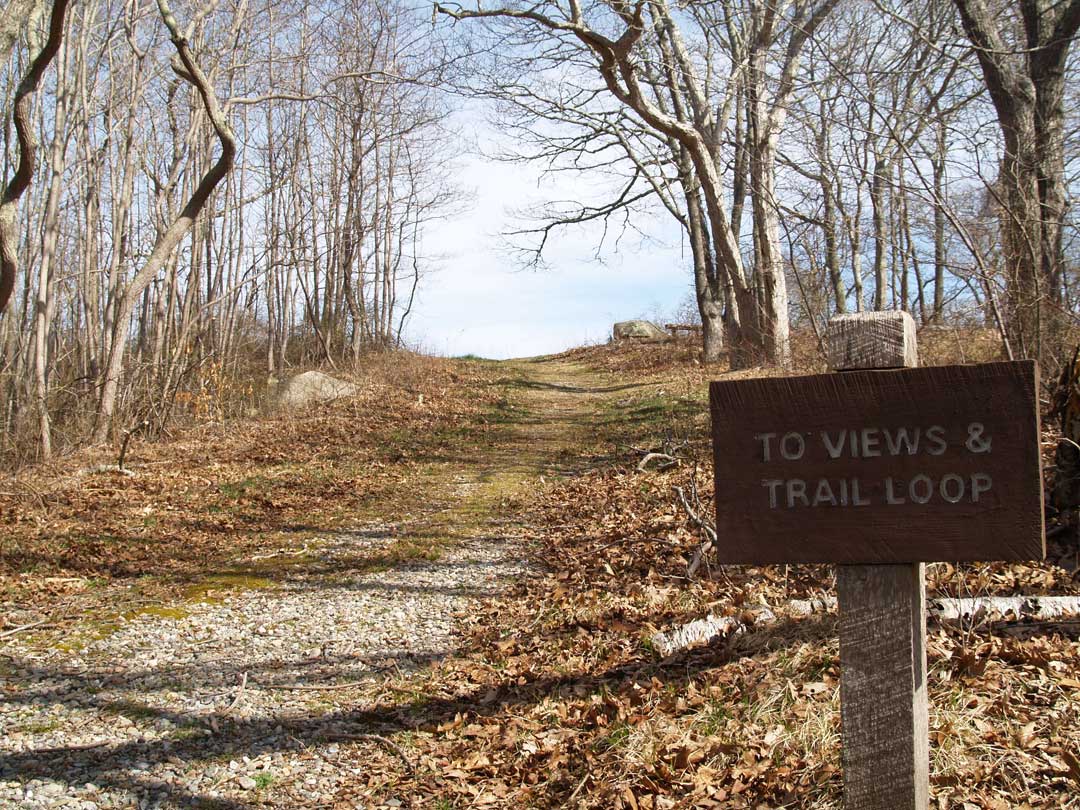gay head moraine trailhead sign