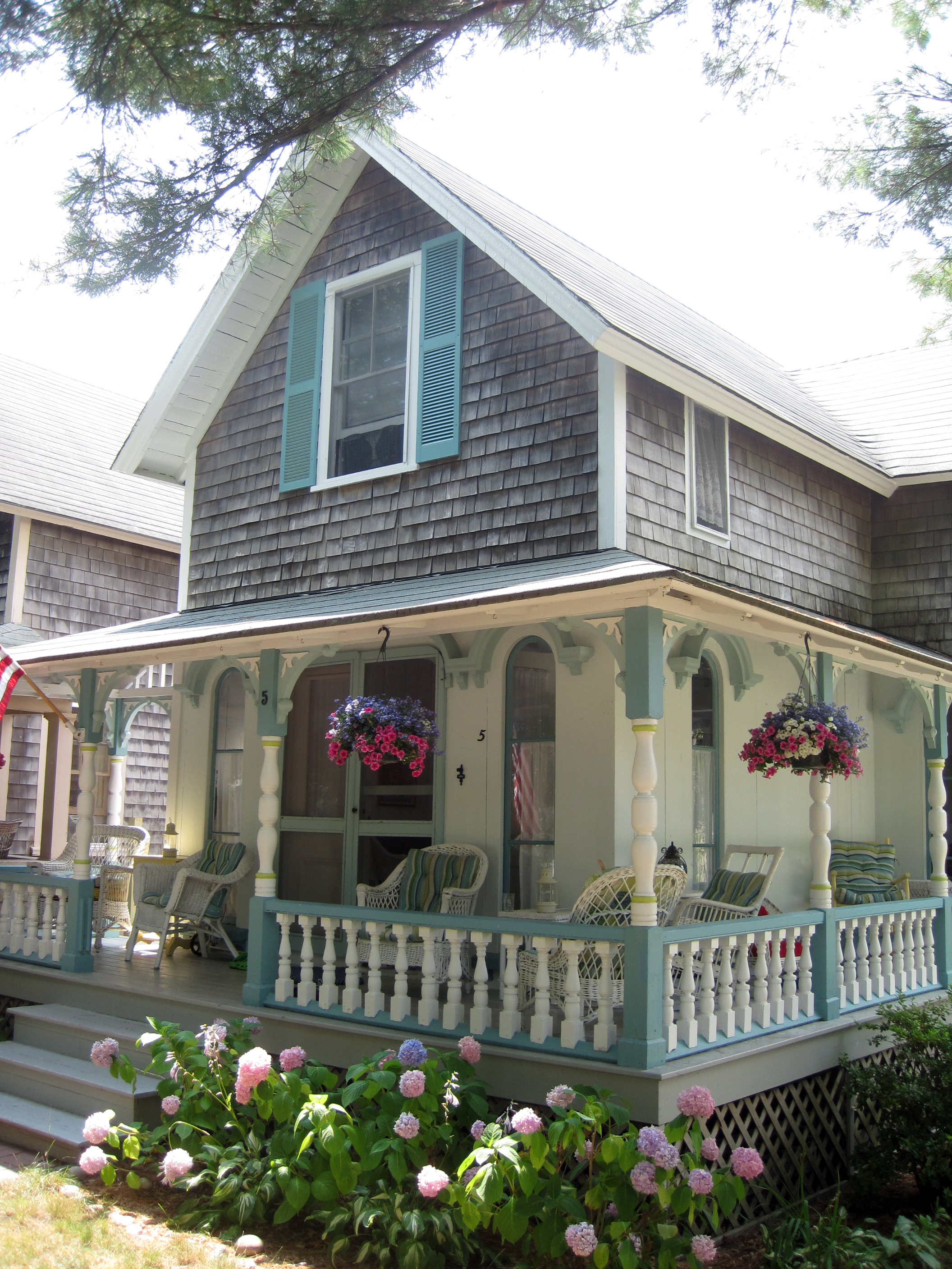 cottage