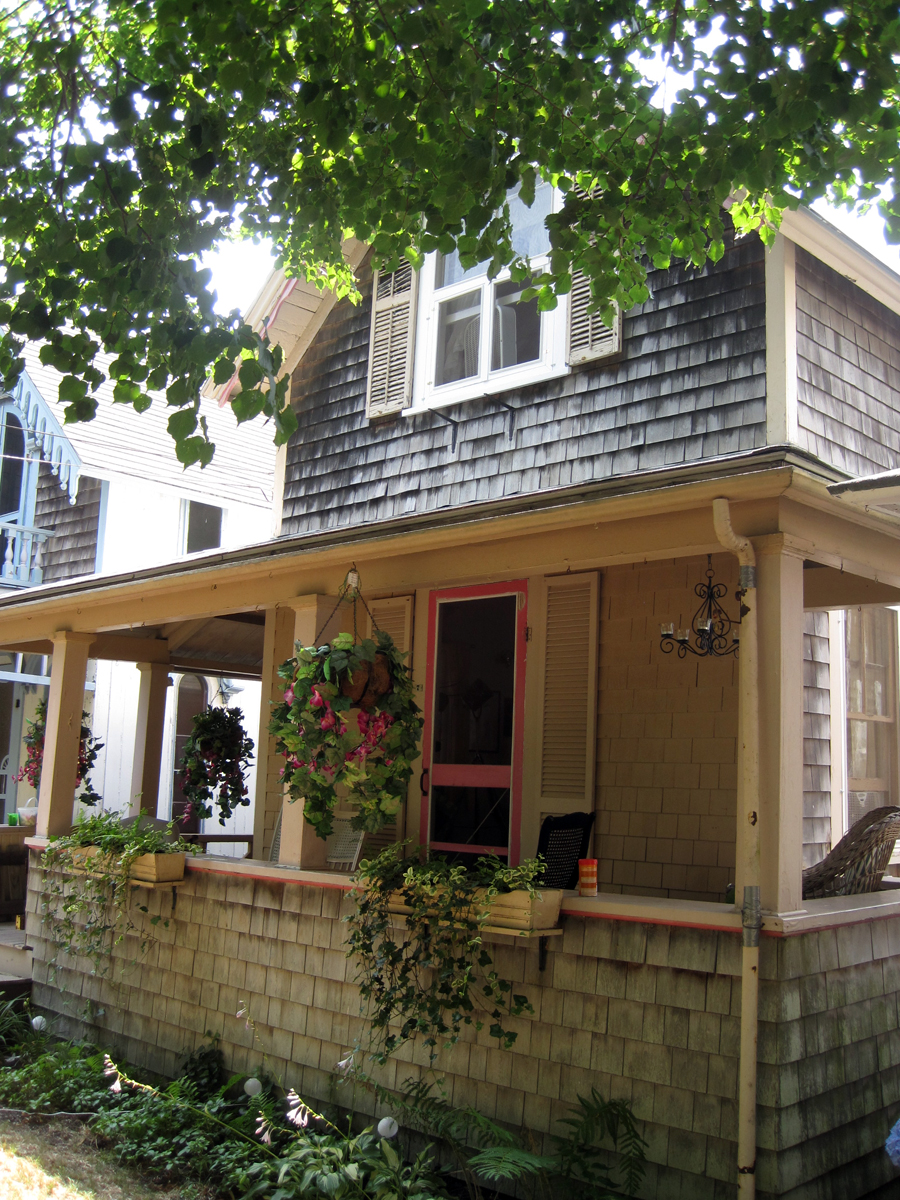 cottage