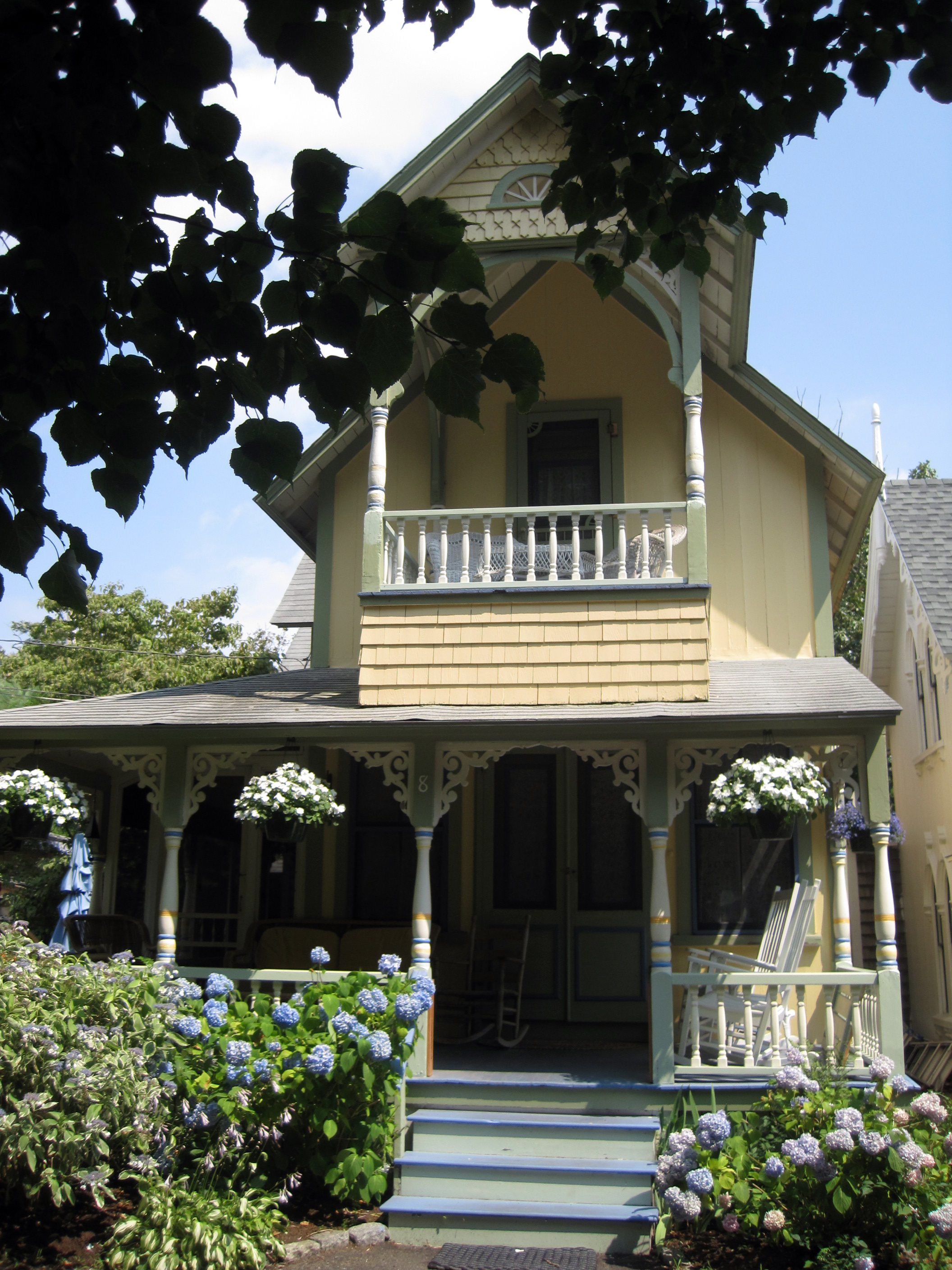 cottage