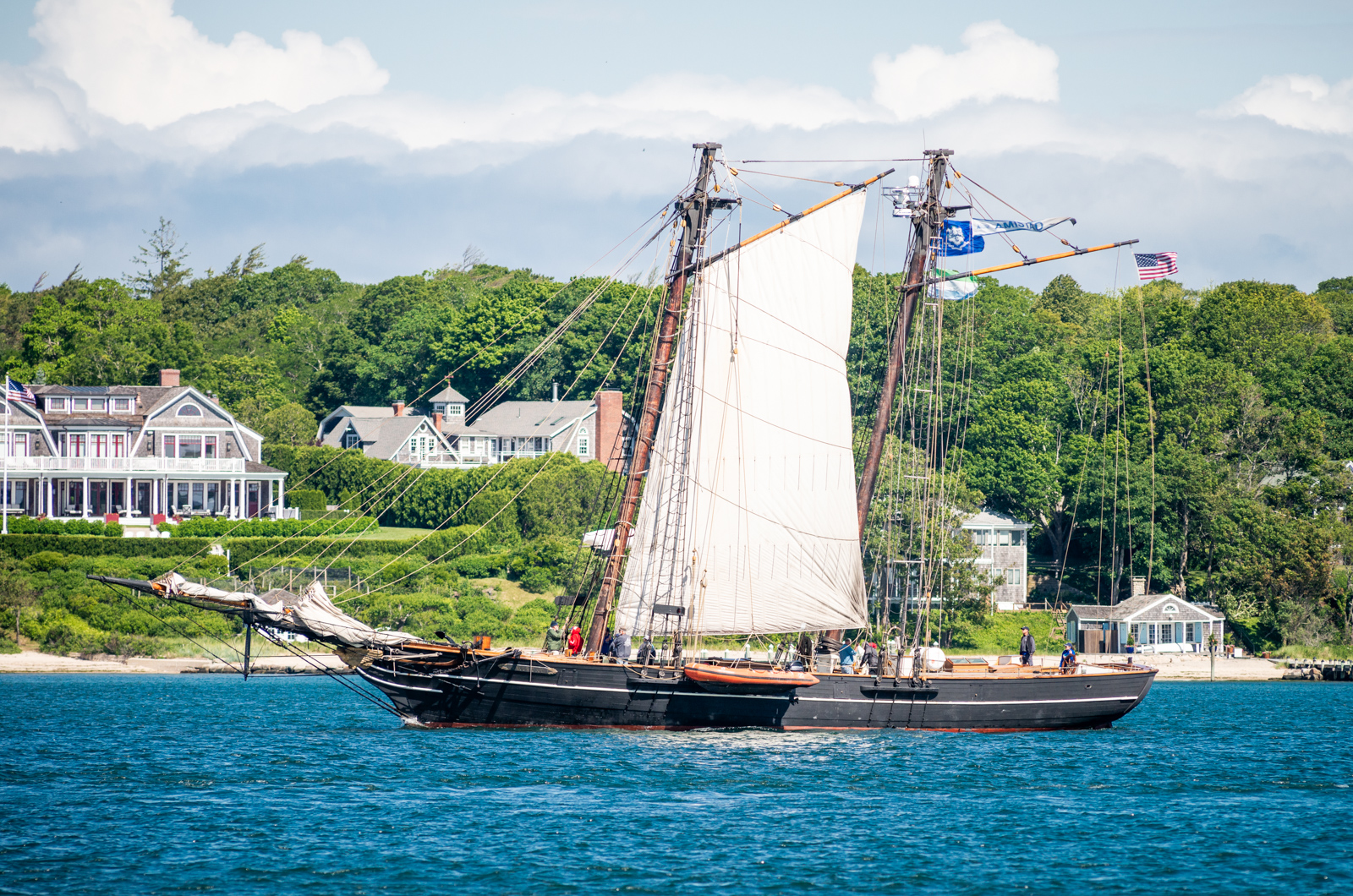 Skirting the inside edge of West Chop towards the harbor mouth.
