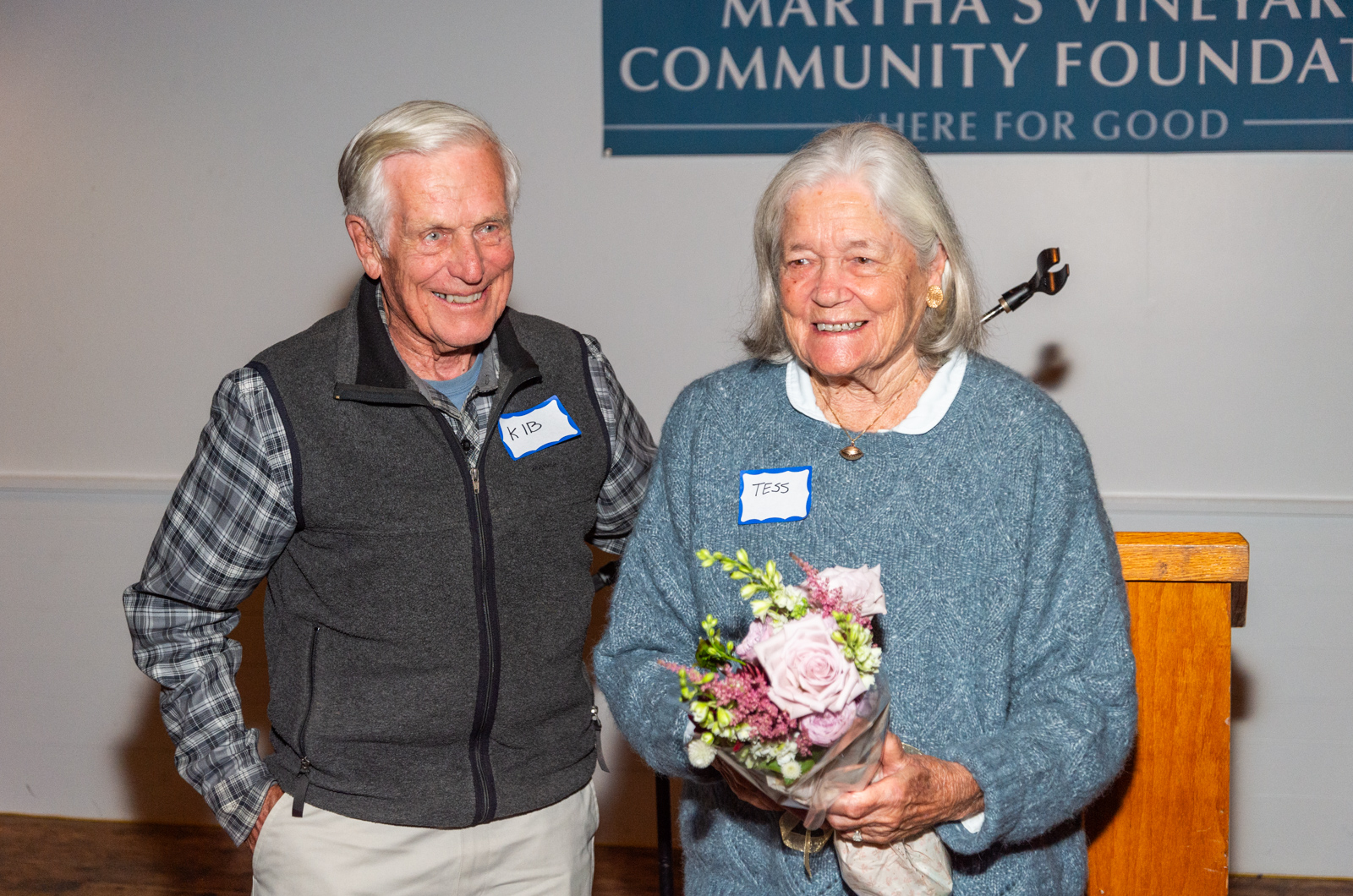 Kib and Tess Bramhall receive The Creative Living Award.