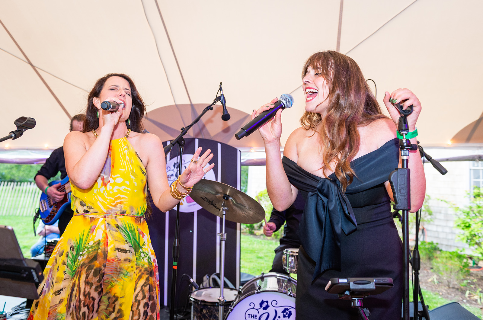 Joanna Cassidy and Darby Patterson of The Vine Shakers belt it out.