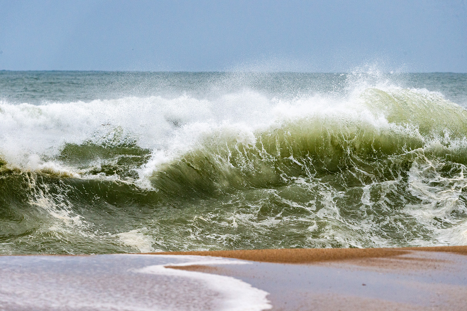 Heavy surf began on Wednesday across the south shore.
