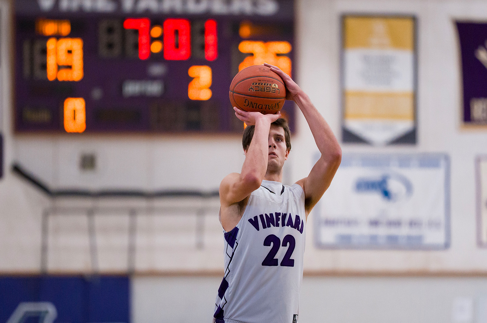 Landon Lepine rises up for a shot.