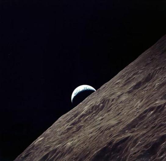 moon earth