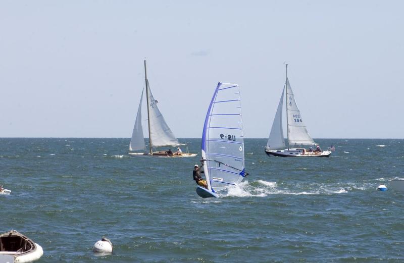 windsurfing