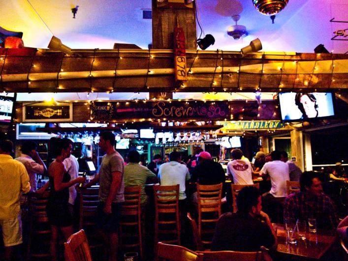 bar