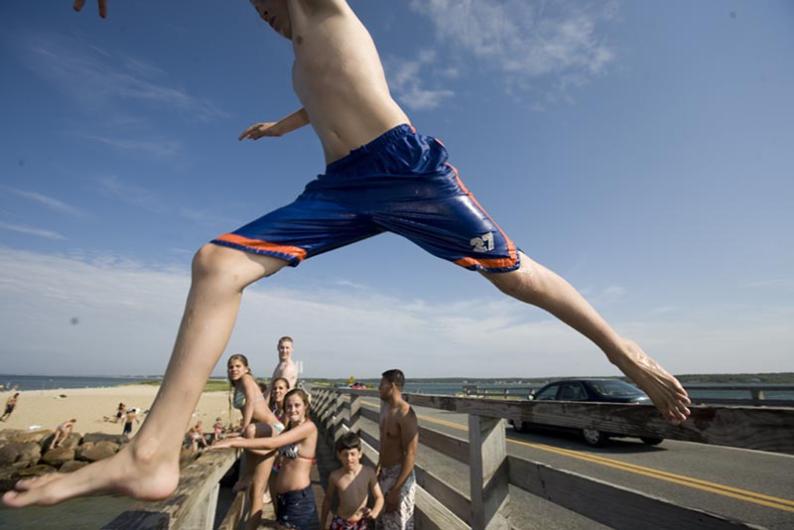 bridge jumping