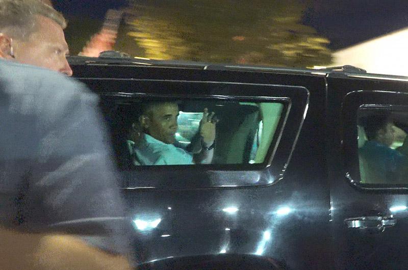 President Obama departs Jimmy Seas in Oak Bluffs. 