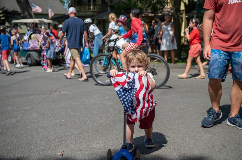 Little ones show off their patriotism.