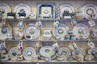 dinnerware