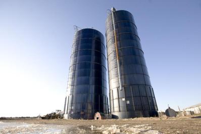 silos