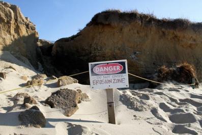 Wasque erosion cliff danger