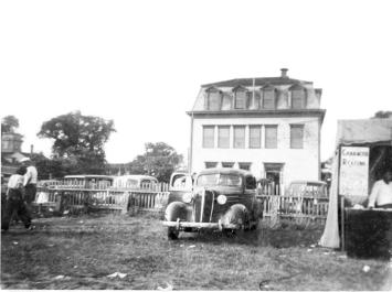 old car at fair