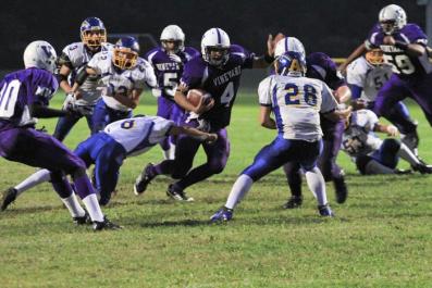 Delmont Araujo touchdown football athletes