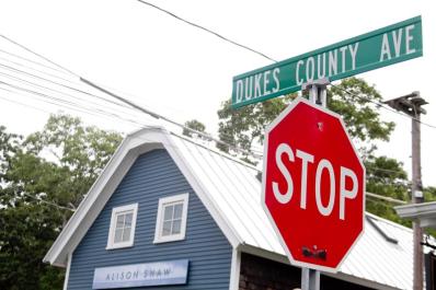 dukes county avenue