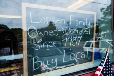 Larsen local seafood chalkboard