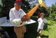 Dick Everett model airplane