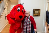 Carol Fligor meeting Clifford.